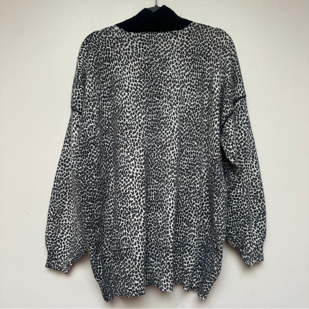 Adele Joyce Women Leopard Print Wool Blend Cardigan‎ Sweater Size 2X Vintage - Picture 2 of 7